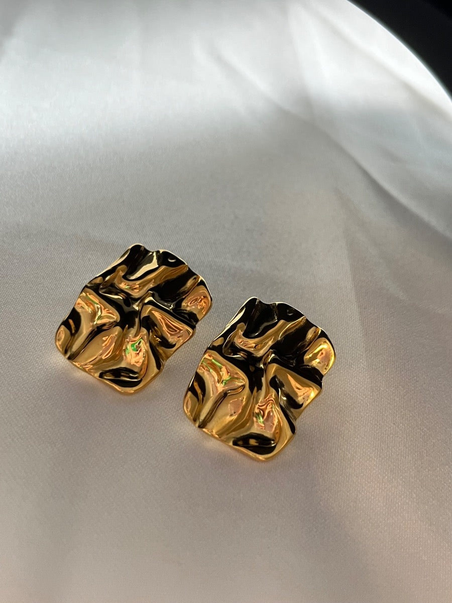 Aura Earrings